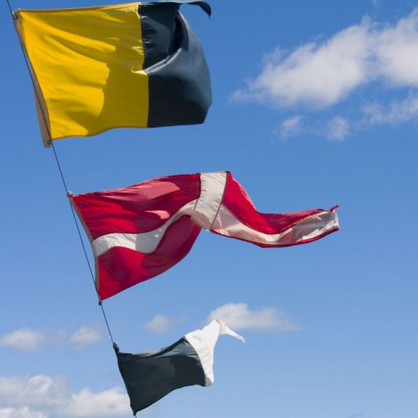 Ναυτικές σημαίες - σημαίες πλοίων